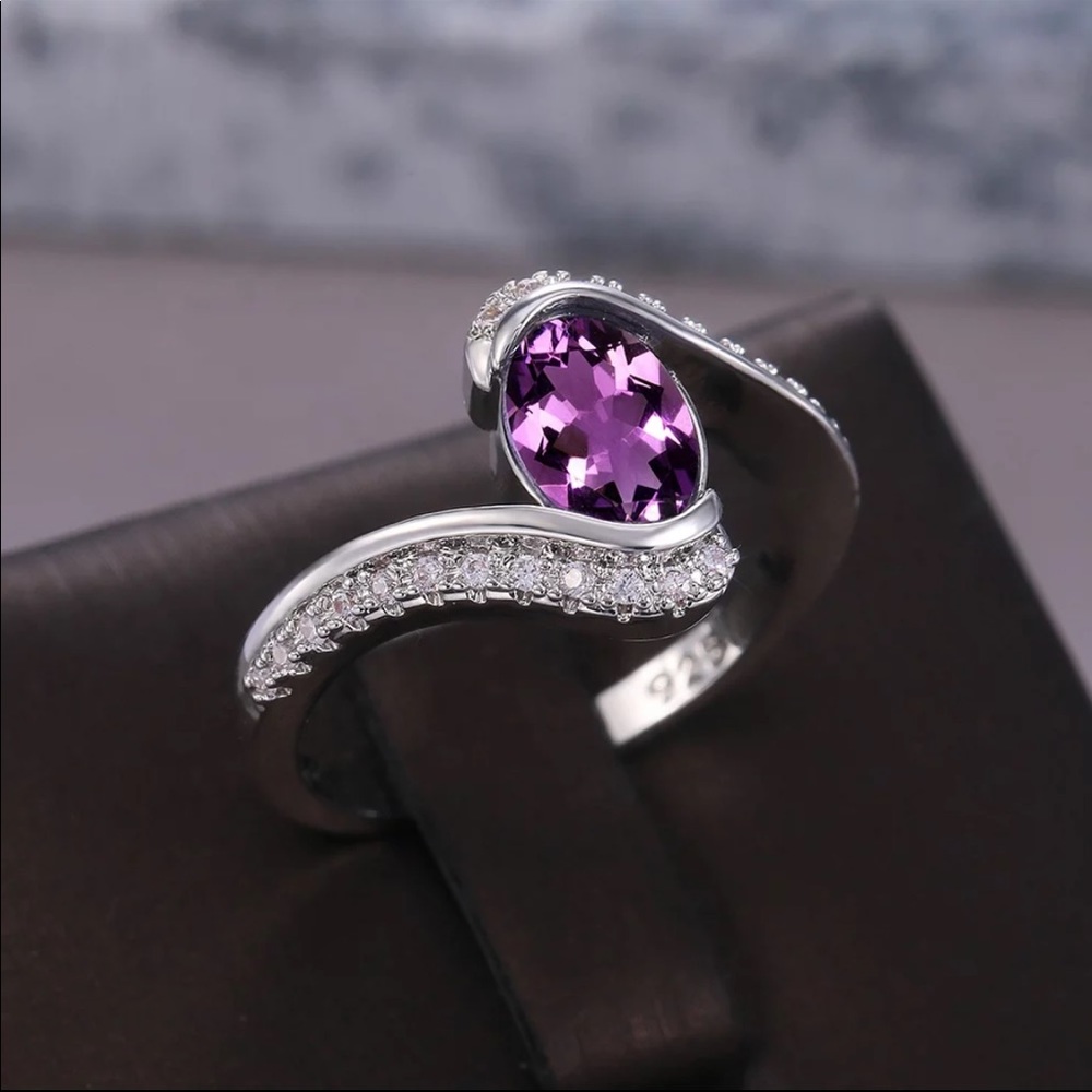 New Women’s 925 Silver Amethyst Ring - Picture 4 of 6